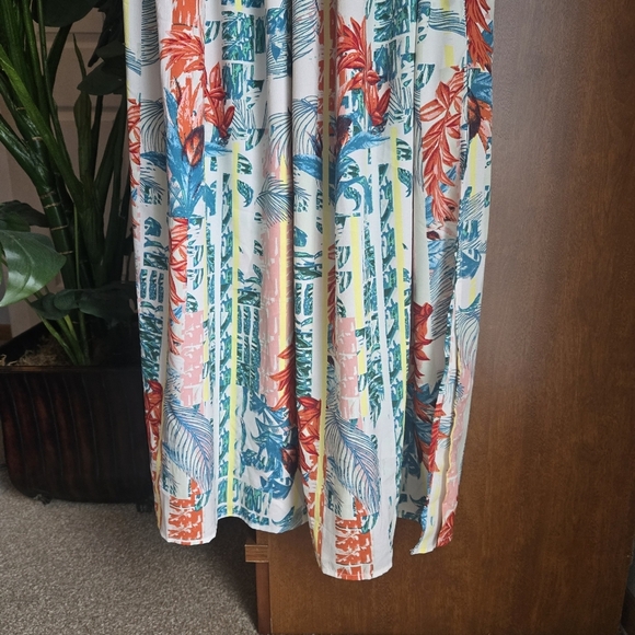 America And Beyond Tropical Floral Maxi Summer Dress And Cover Up - Picture 2 of 4